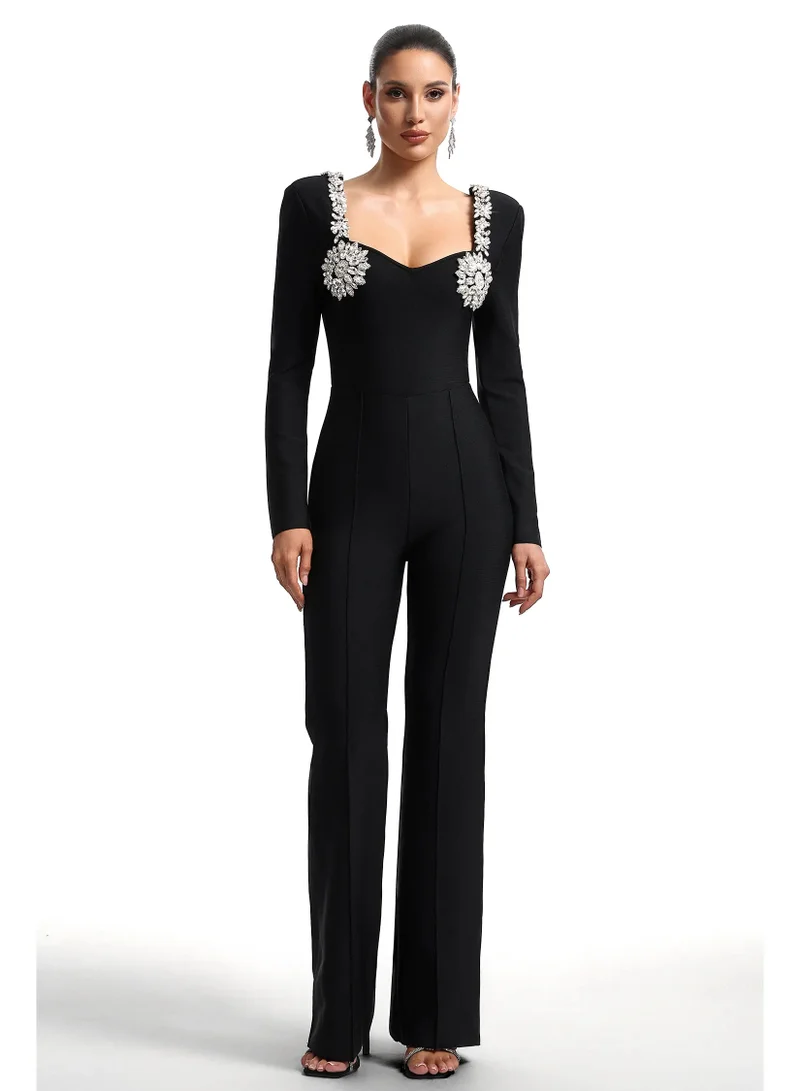 بيلا بارنيت جمبسوت لياكو بياقة على شكل قلب مرصع بأحجار الراين